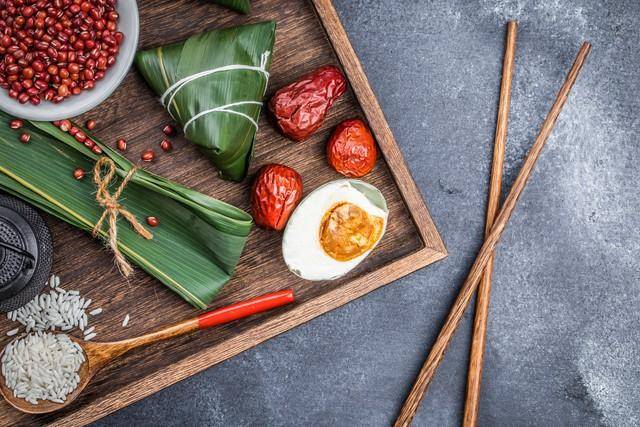 简短端午节祝福信息大全？关于端午节的简短精美句子