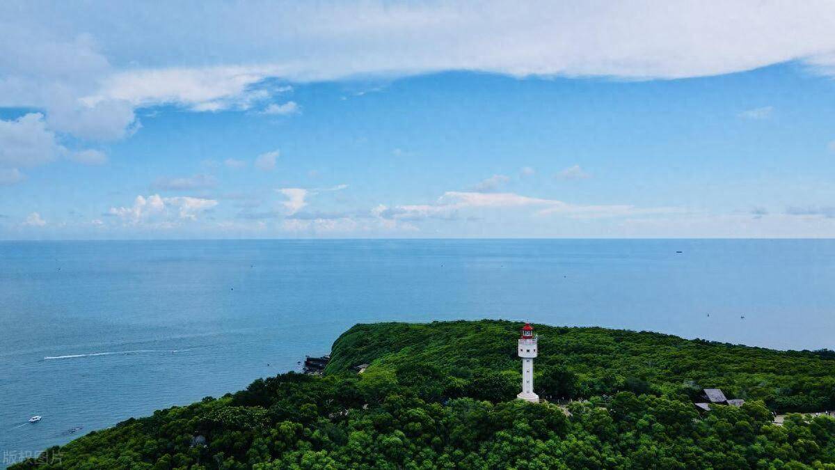 北海涠洲岛几月份去最好玩？关于涠洲岛必去景点